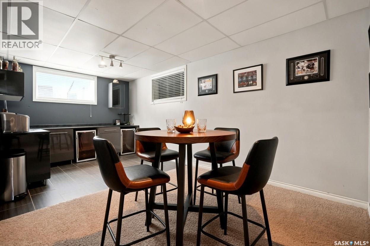 4526 Brass CRESCENT - 37