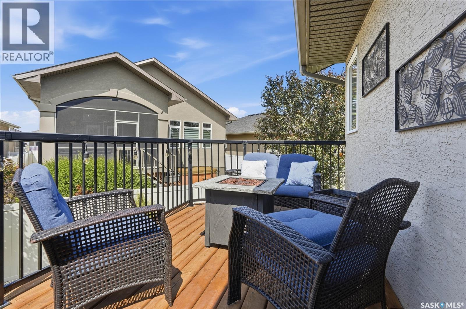 4526 Brass CRESCENT - 45