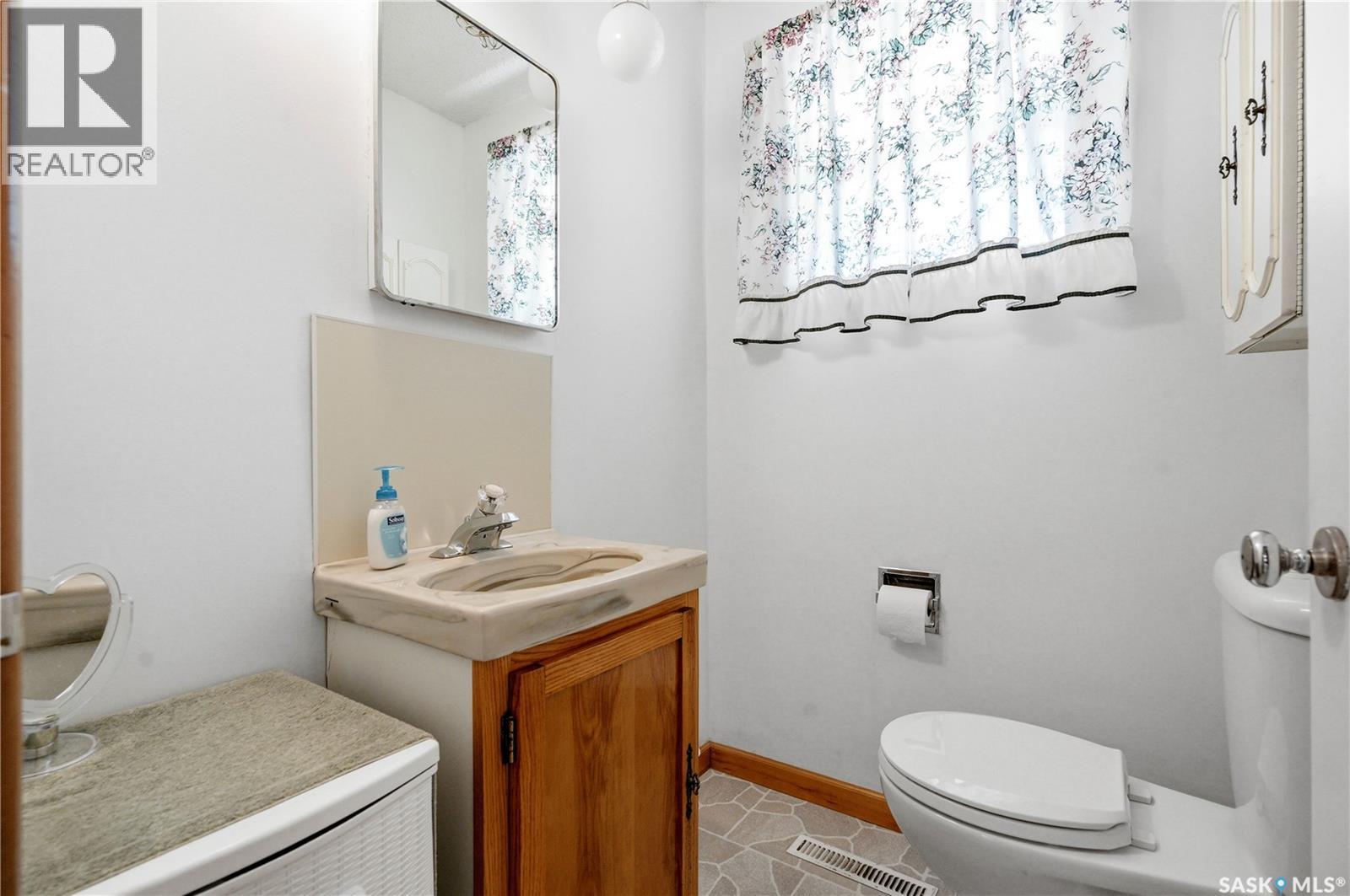 501 3rd STREET E - 19