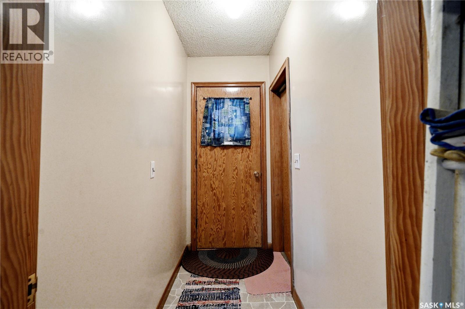 501 3rd STREET E - 22