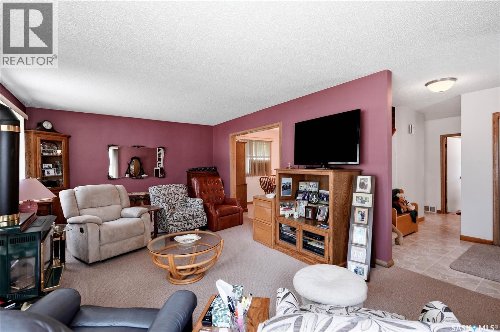 501 3rd STREET E - 7