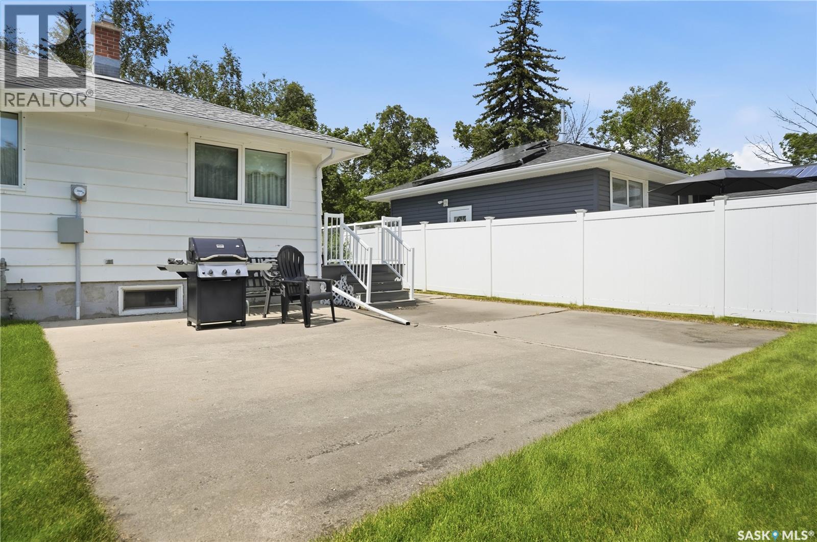 5 Lamont CRESCENT - 31