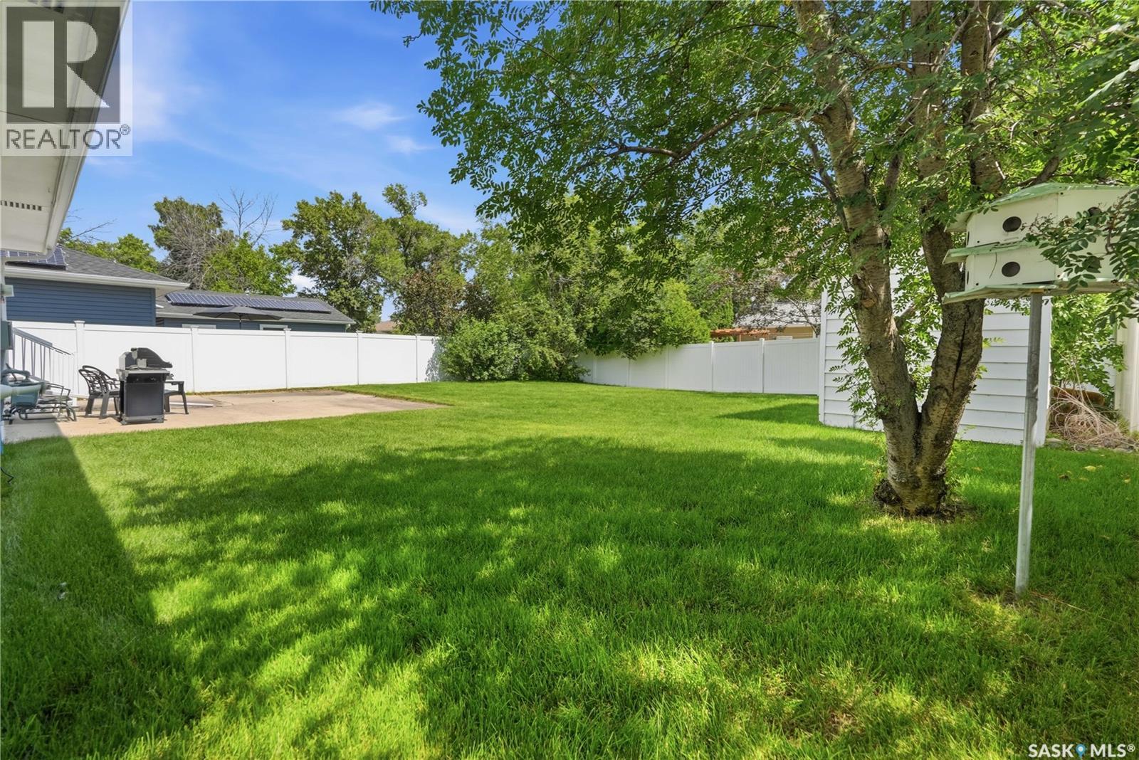 5 Lamont CRESCENT - 34