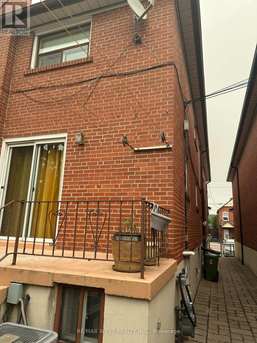 568 DUFFERIN STREET - Image 19