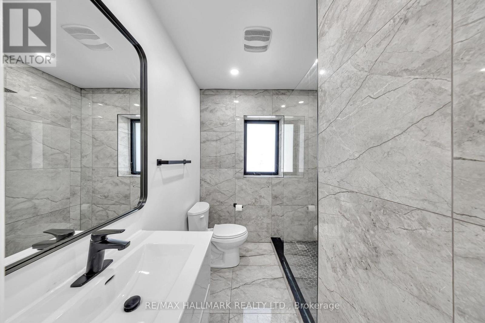 978 MIDLAND AVENUE - 27