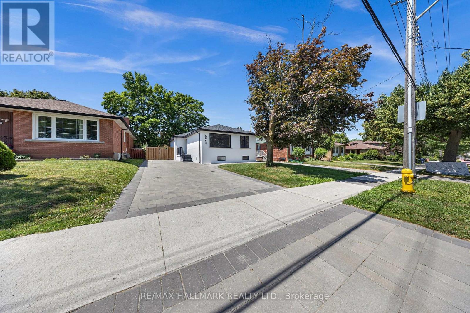 978 MIDLAND AVENUE - 3