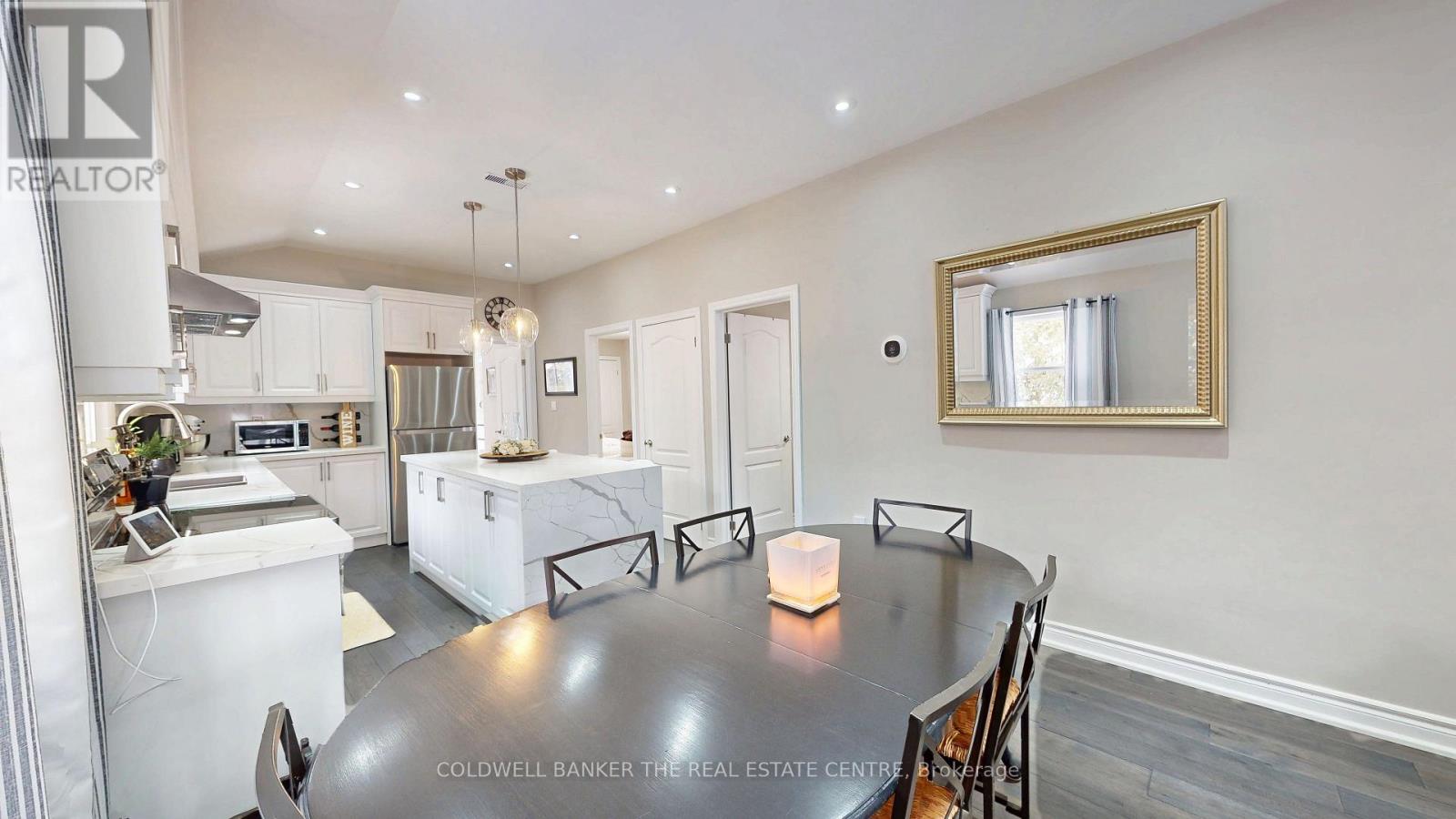 761 CHURCHILL LANE - 15
