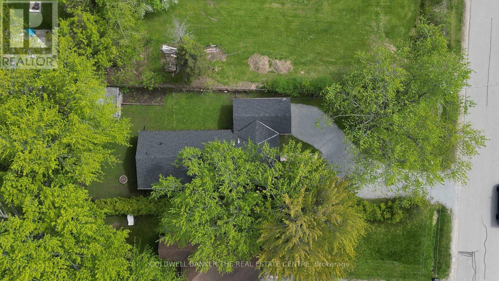 761 CHURCHILL LANE - 31