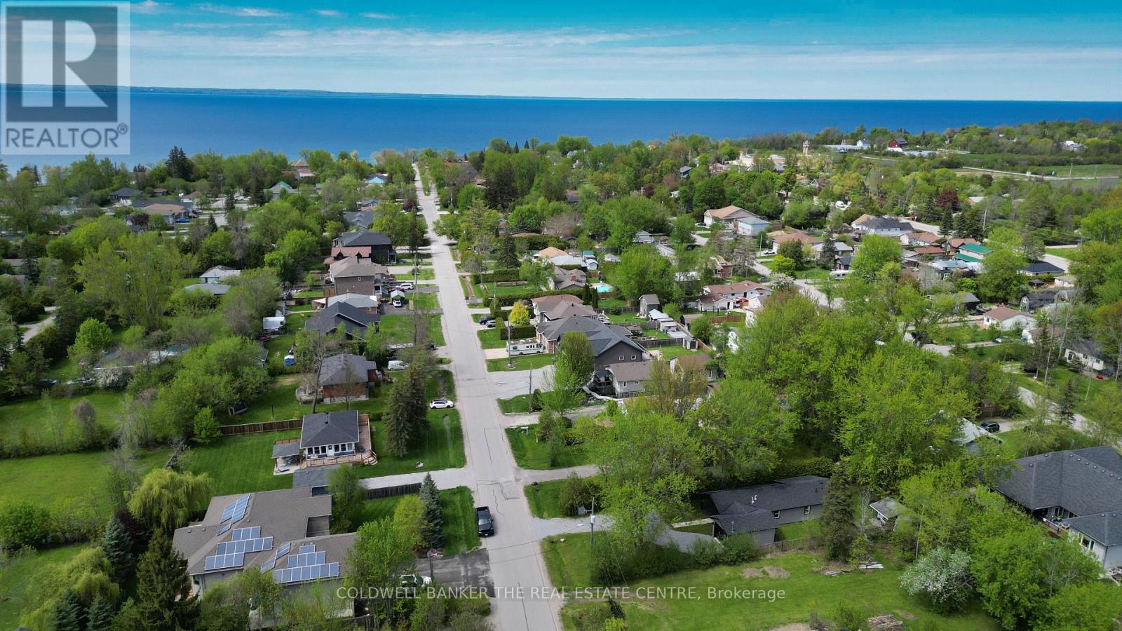 761 CHURCHILL LANE - 32