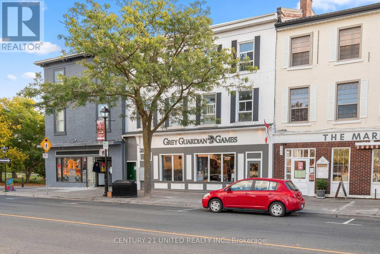 41-43 KING STREET E - 3