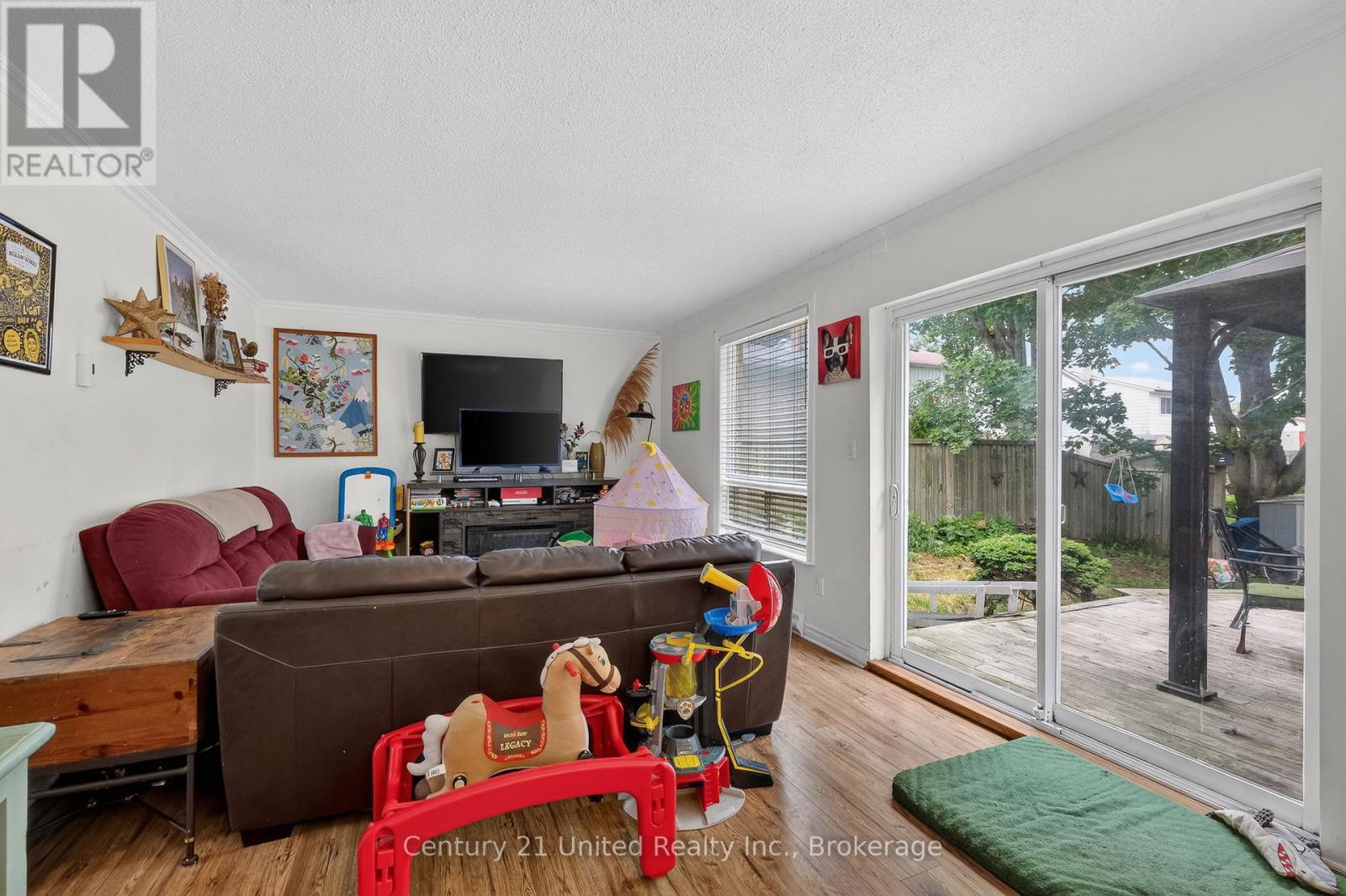 42 PEACOCK BOULEVARD - 14