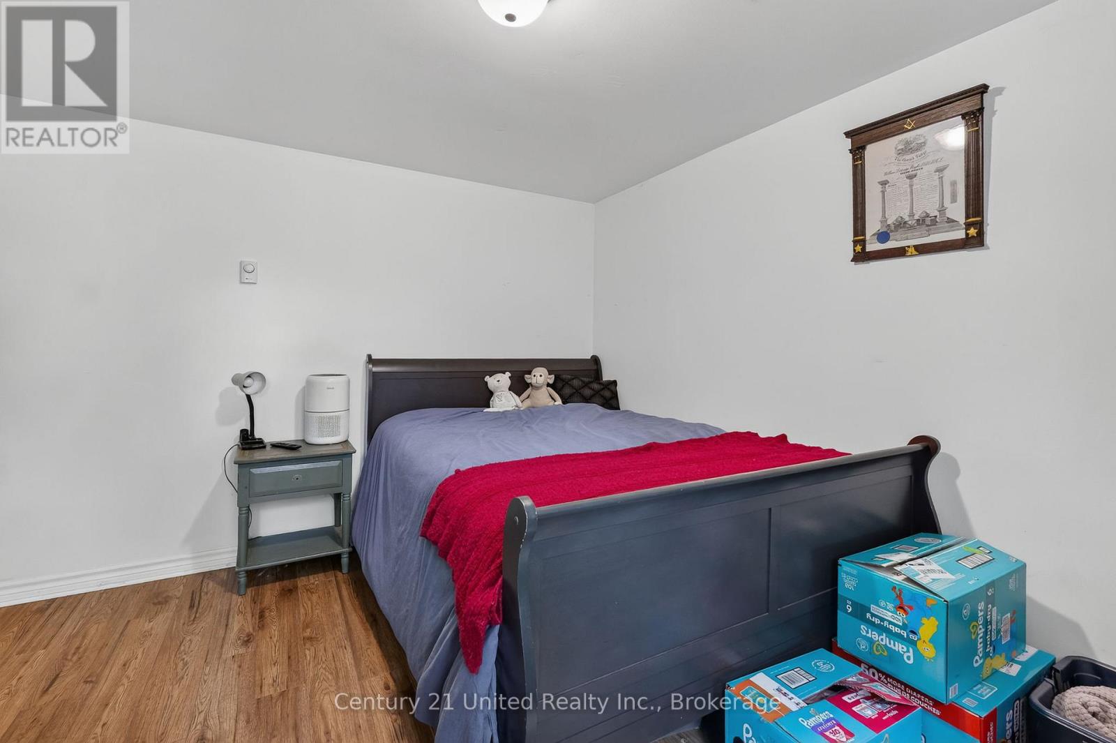 42 PEACOCK BOULEVARD - 27