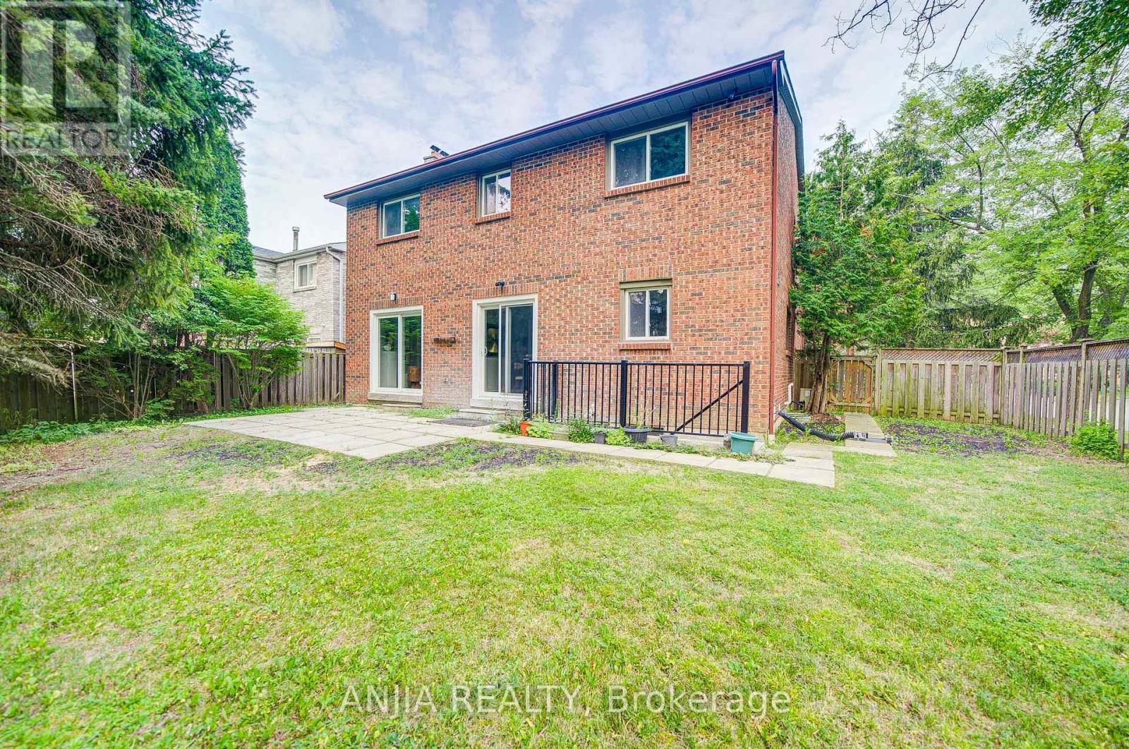31 SPANHOUSE CRESCENT - Image 47