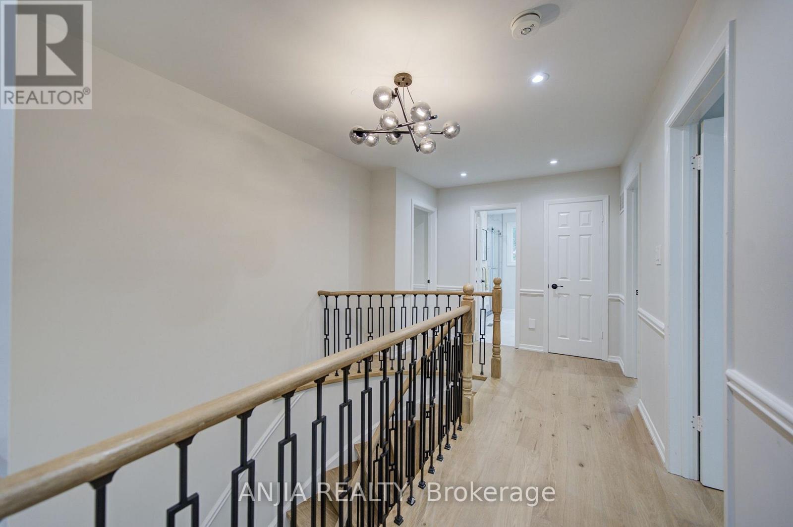 31 SPANHOUSE CRESCENT - Image 21