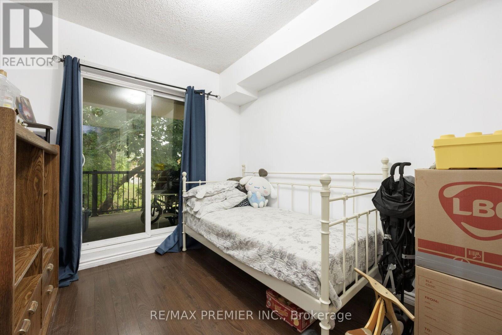 #2072 3041 FINCH AVENUE W - 20