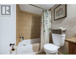 2072 - 3041 Finch Avenue W, Toronto, ON M9M0A4 Photo 26