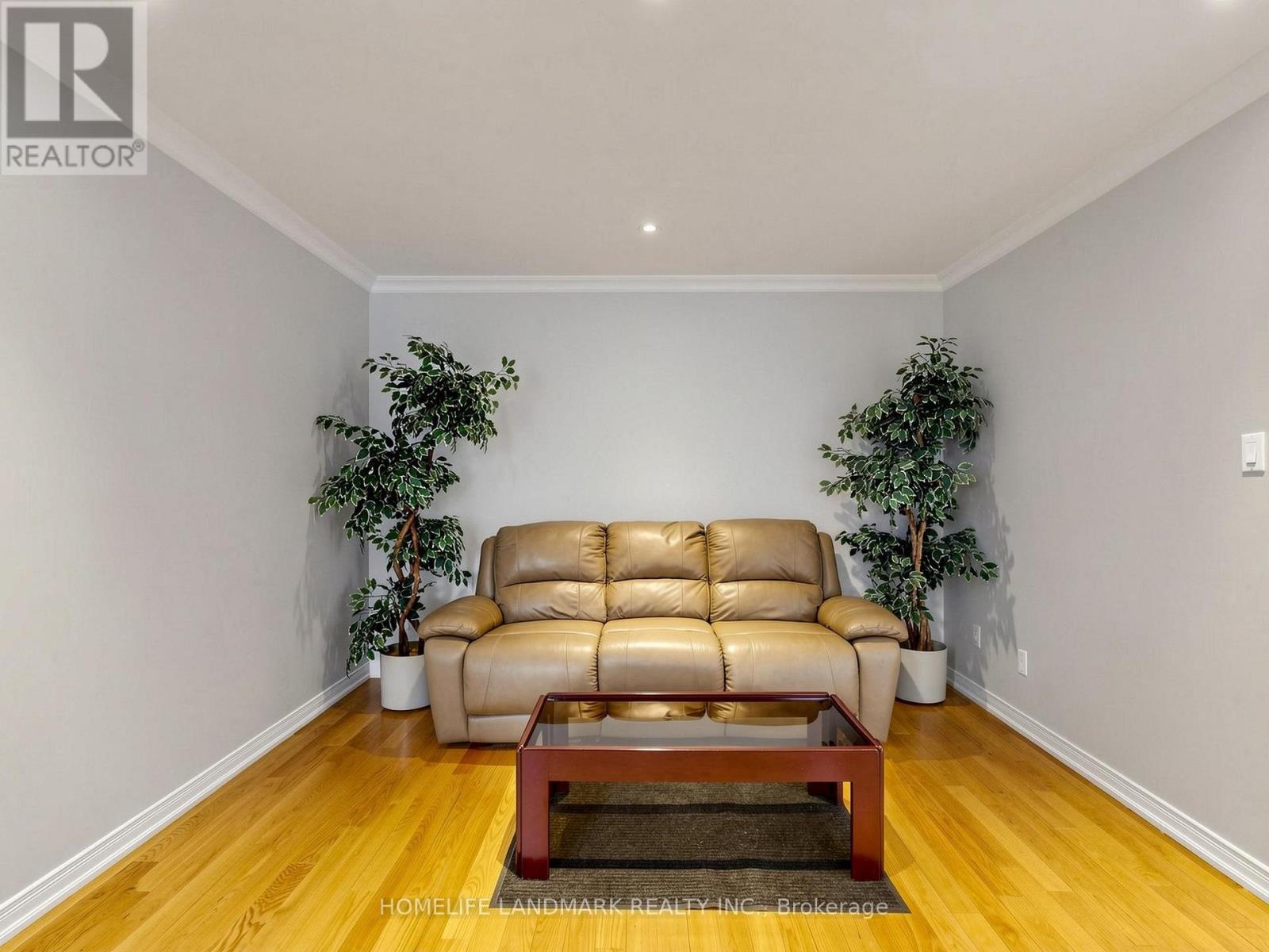 19 CITRONELLA LANE - 11