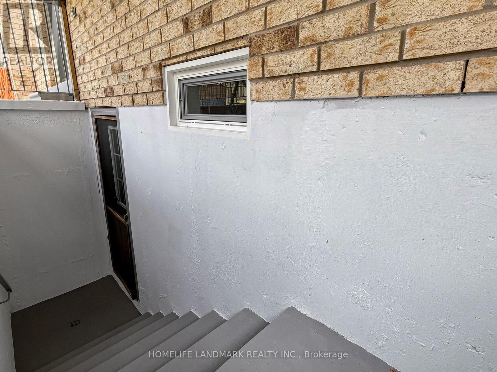 19 CITRONELLA LANE - 38