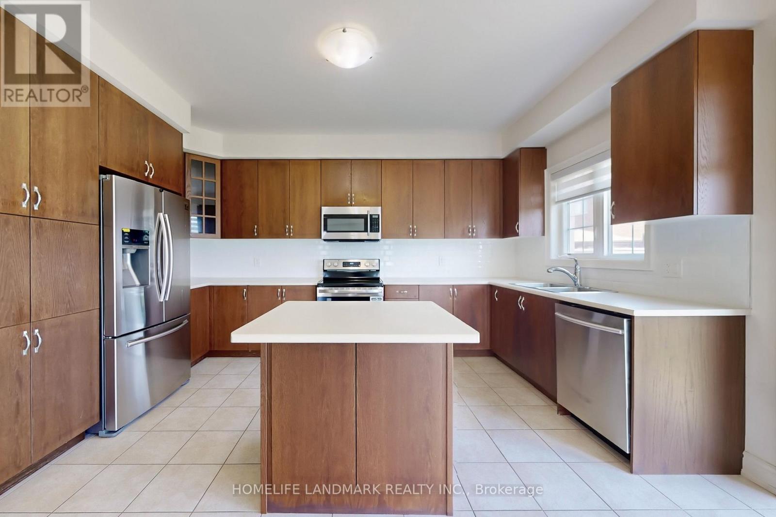 1533 DEVINE POINT - 17