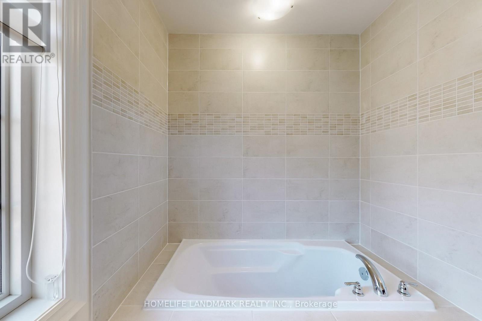 1533 DEVINE POINT - 50