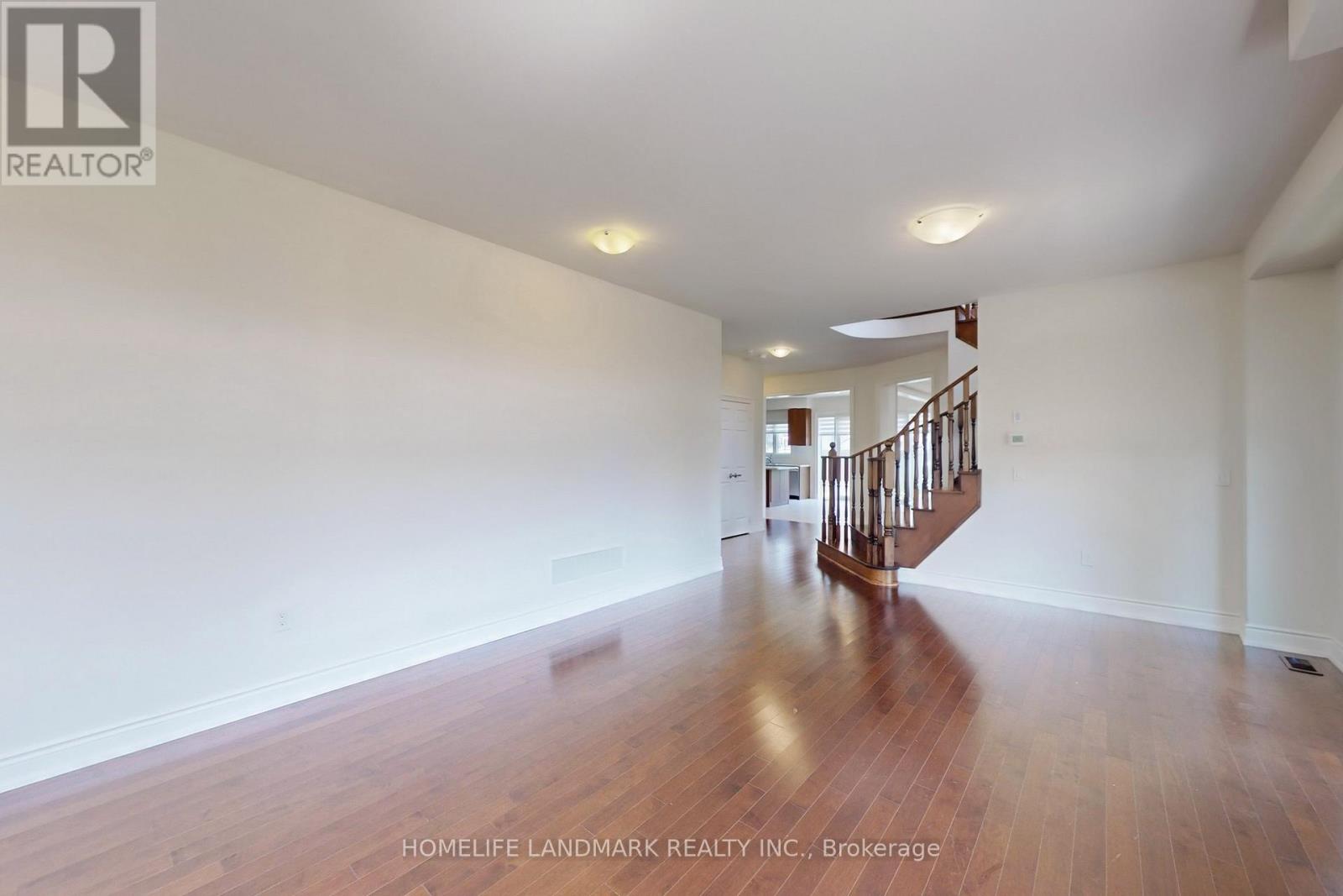 1533 DEVINE POINT - 6