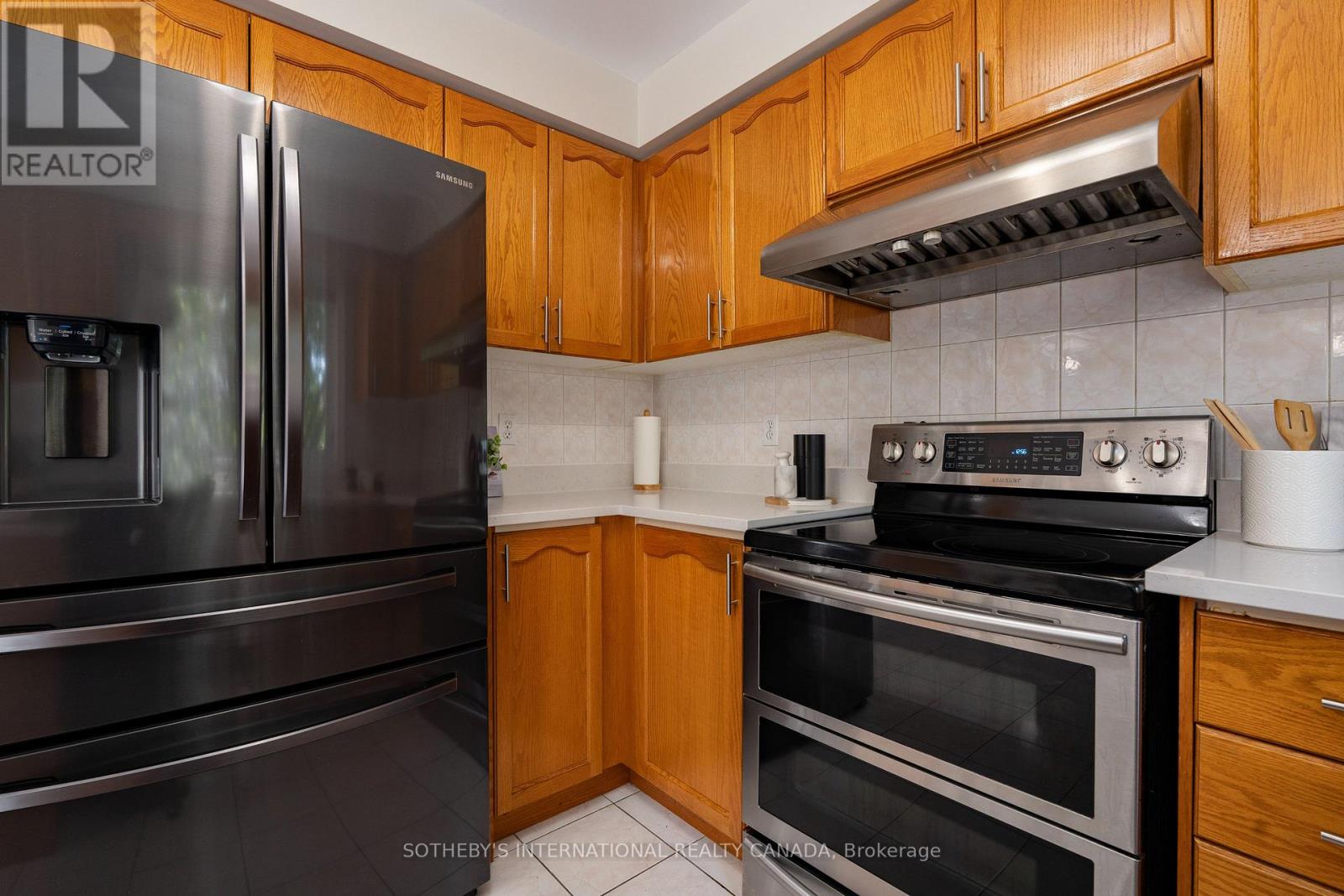 5550 MIDDLEPORT CRESCENT N - 26