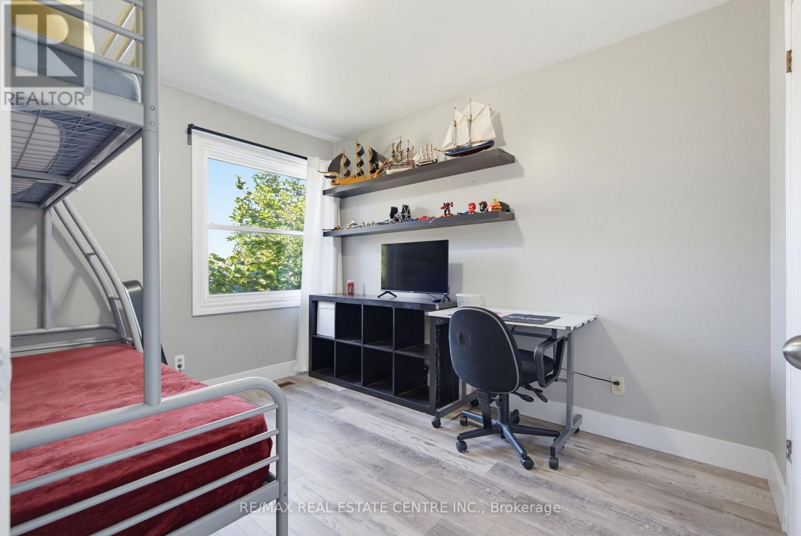 39 AMELIA STREET - 25