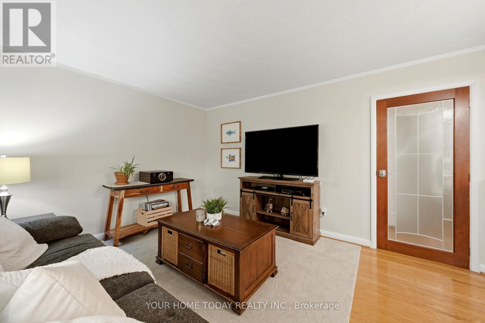 22 NORTON CRESCENT - Image 8