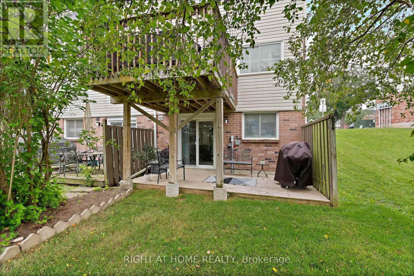53 COREY CIRCLE - 33