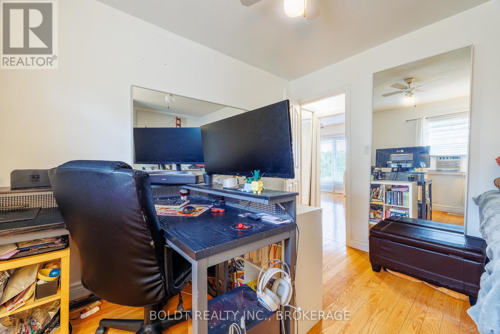 5832 5TH SIDE ROAD - 33