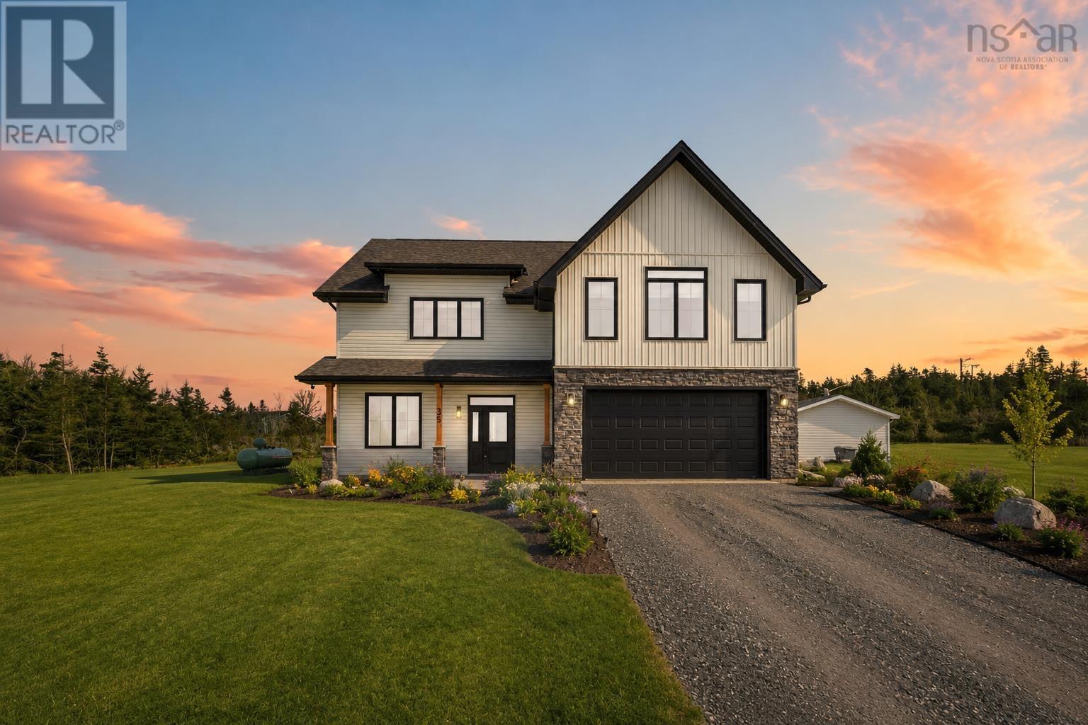 35 Seeland Avenue - 1
