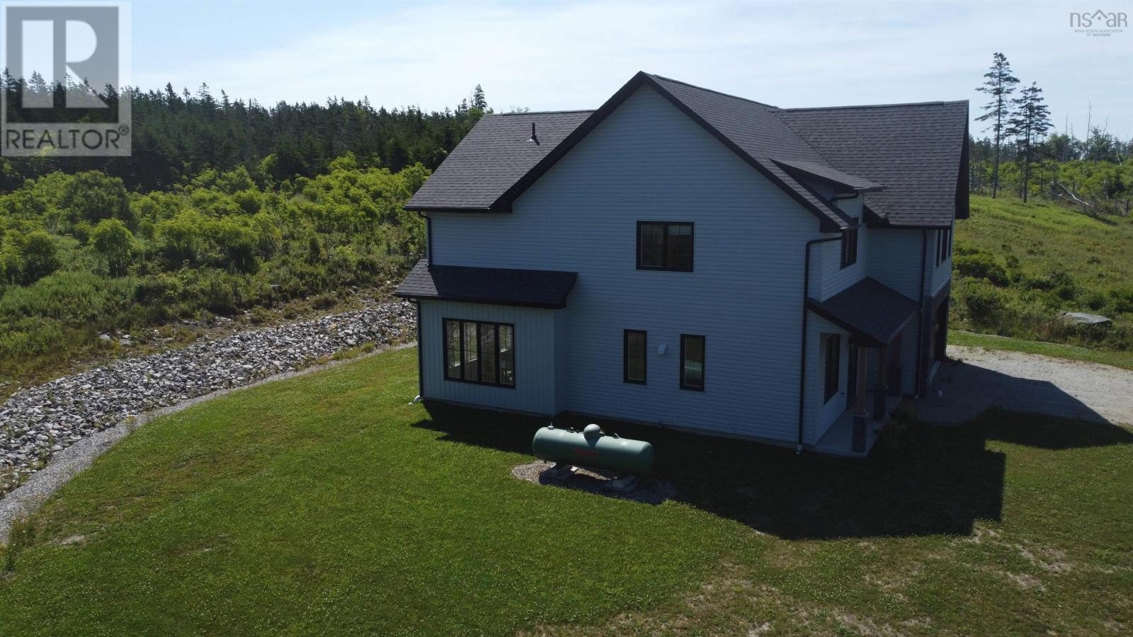 35 Seeland Avenue - 38