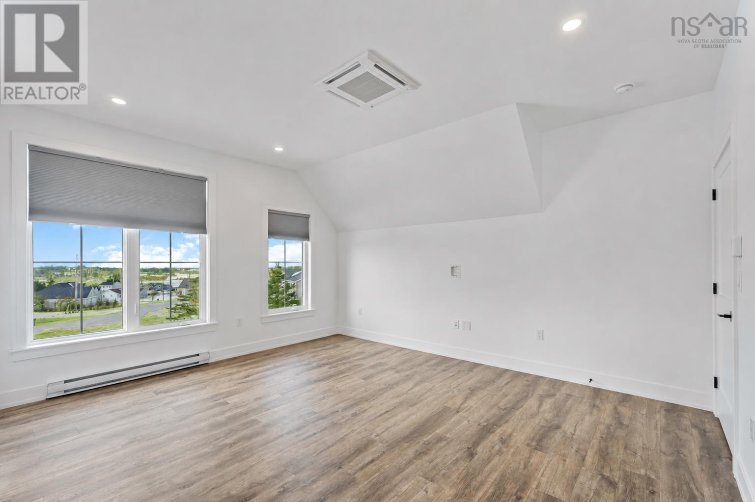 35 Seeland Avenue - 34