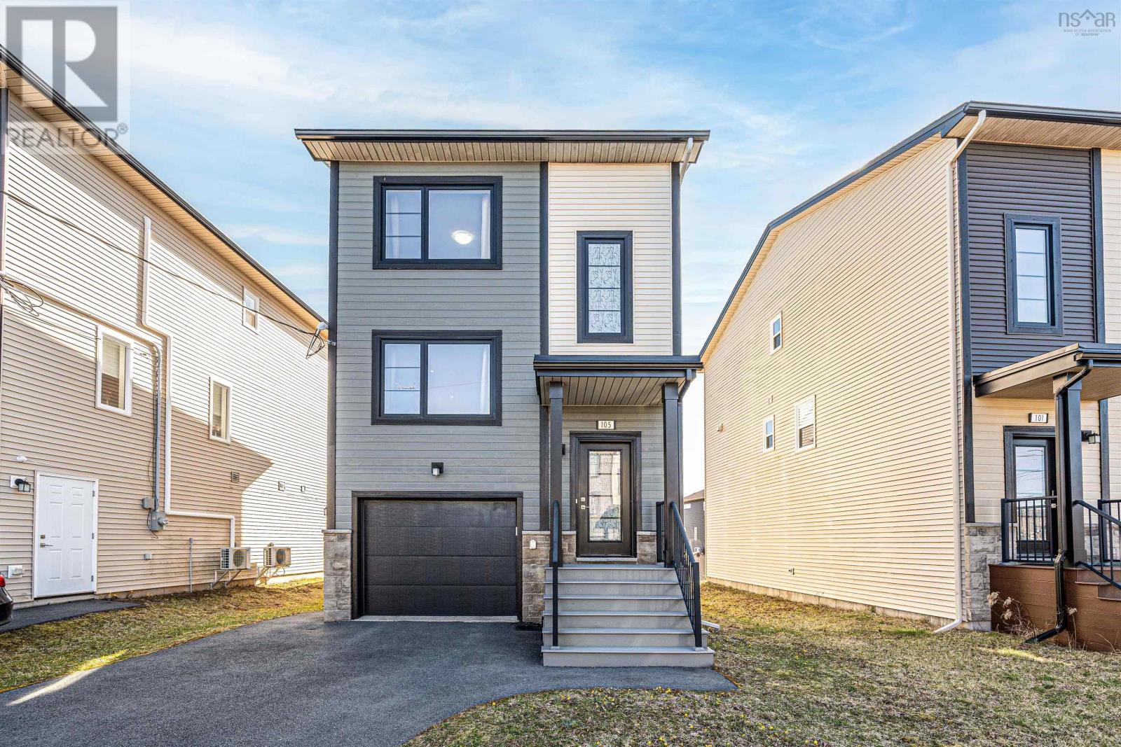 105 Titanium Crescent - 1