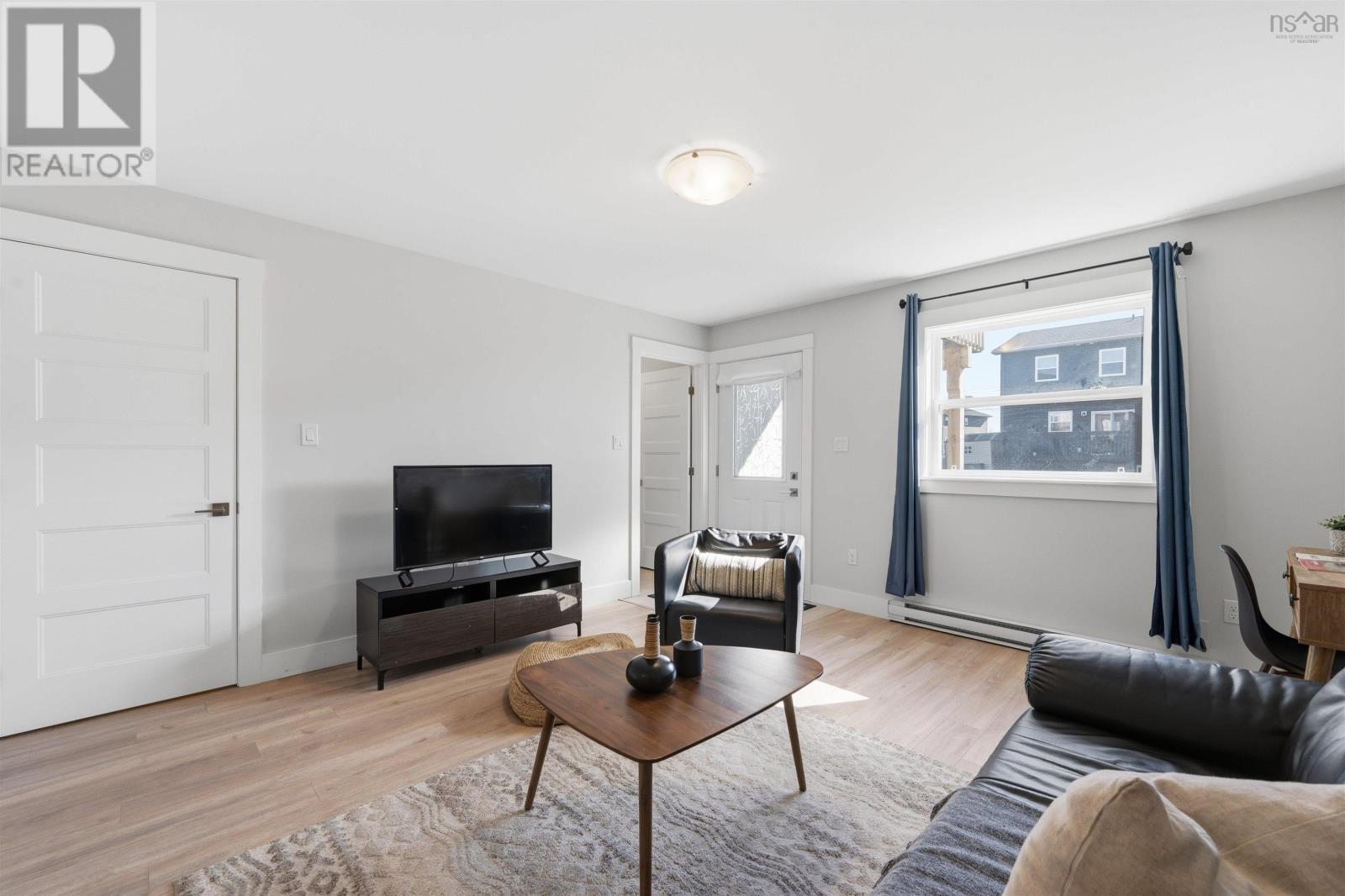 105 Titanium Crescent - 37