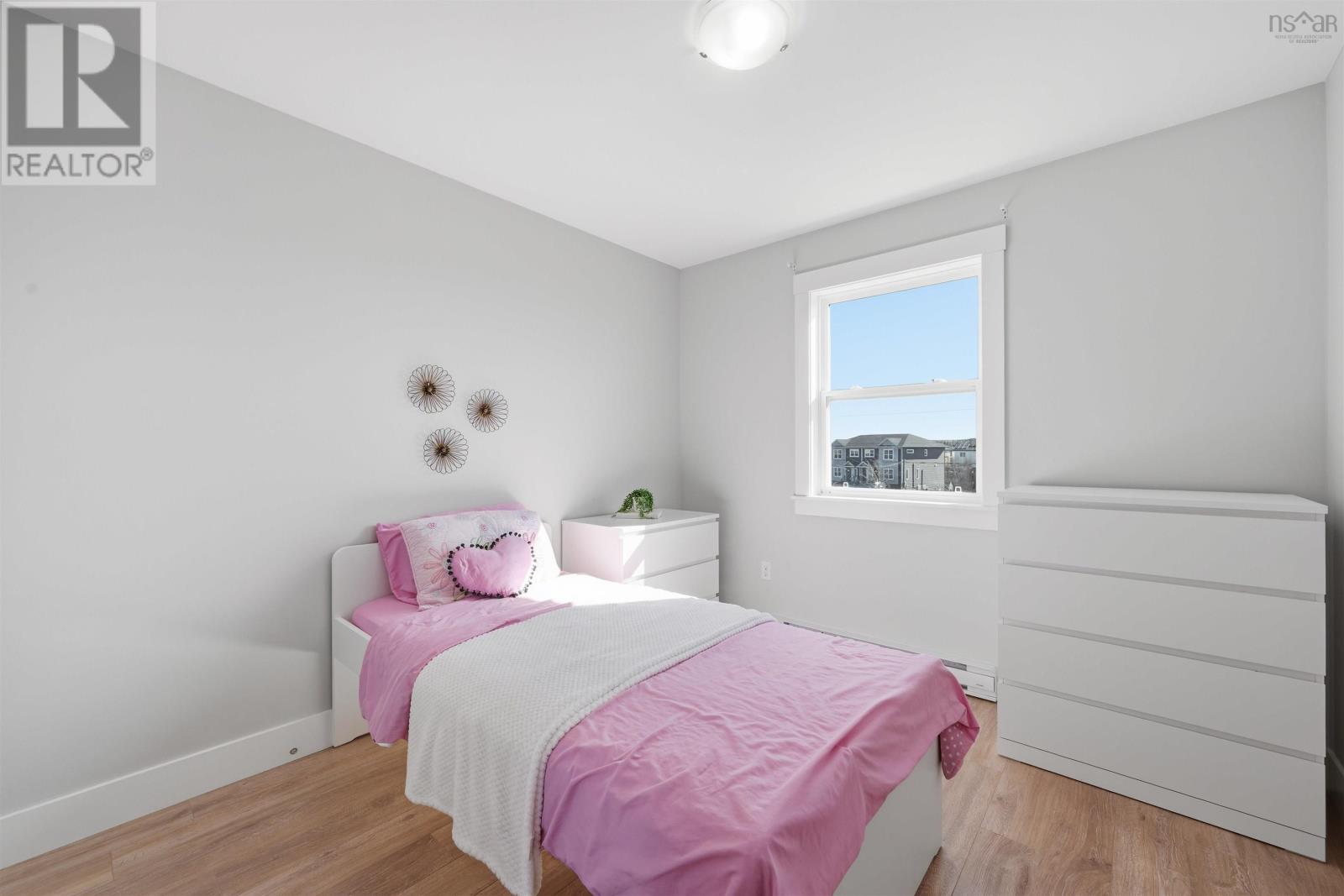 105 Titanium Crescent - 27