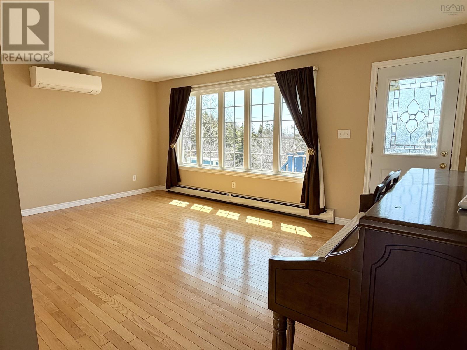 1584 Hillside Boularderie Road - 21