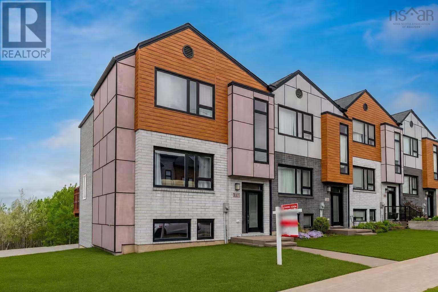 117 Eliza Ritchie Crescent - 1