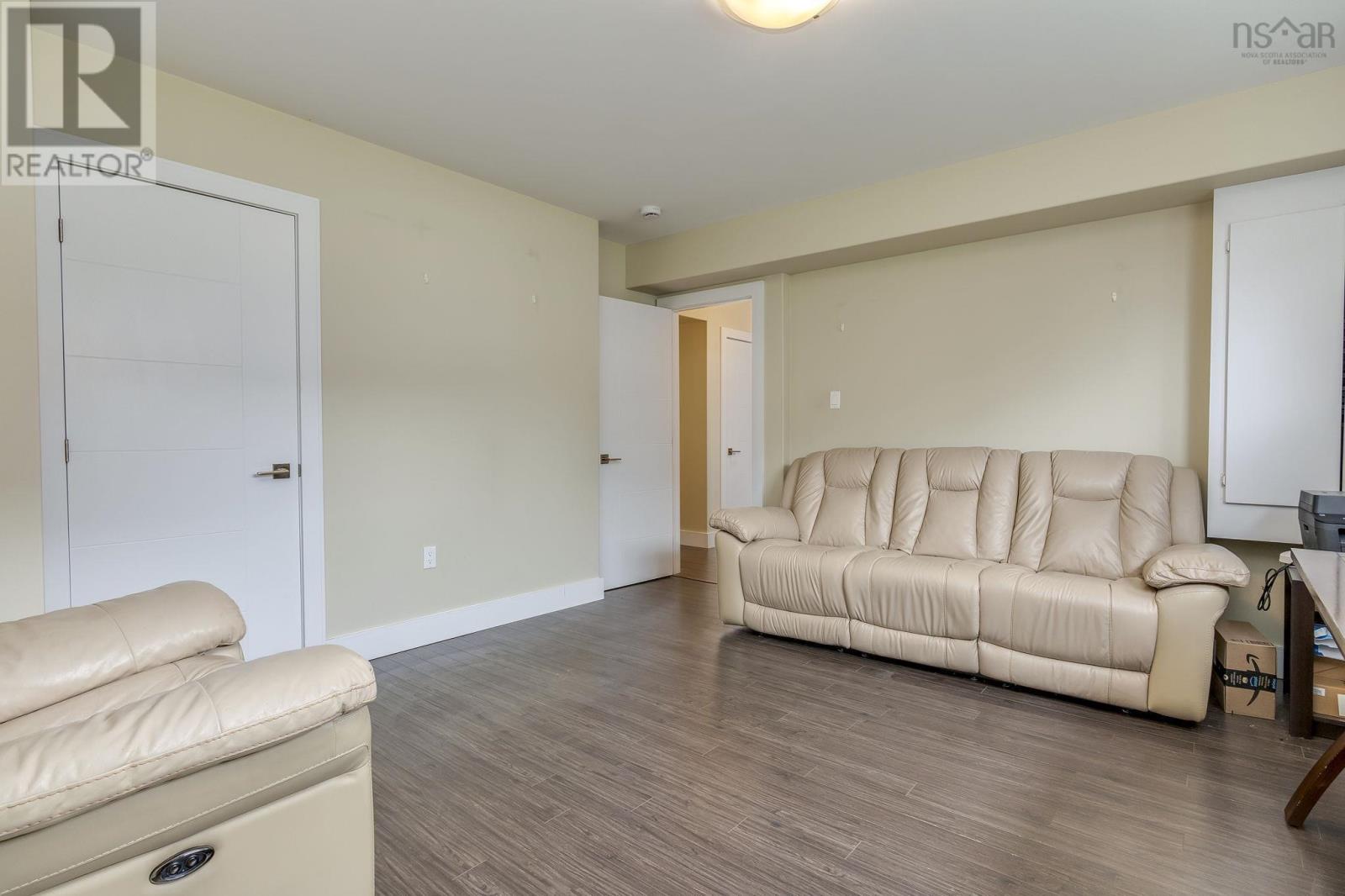 117 Eliza Ritchie Crescent - 30