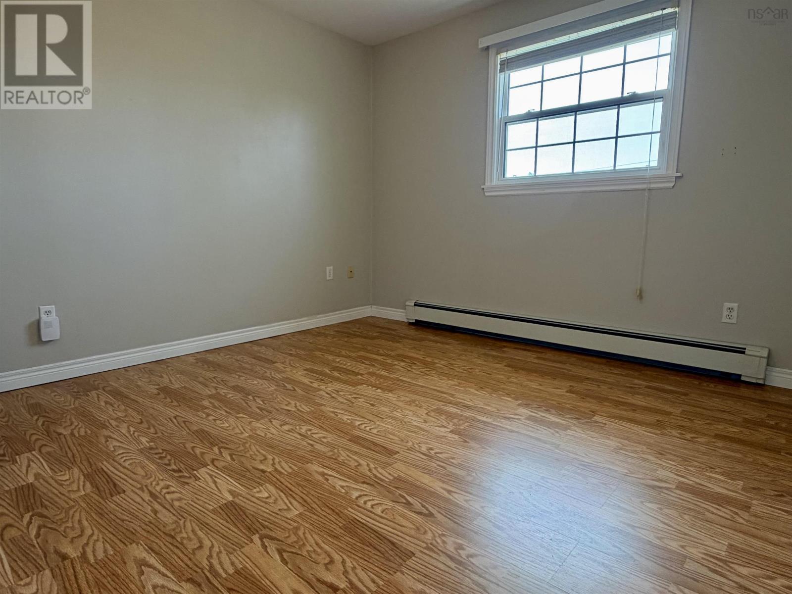 1584 Hillside Boularderie Road - 34