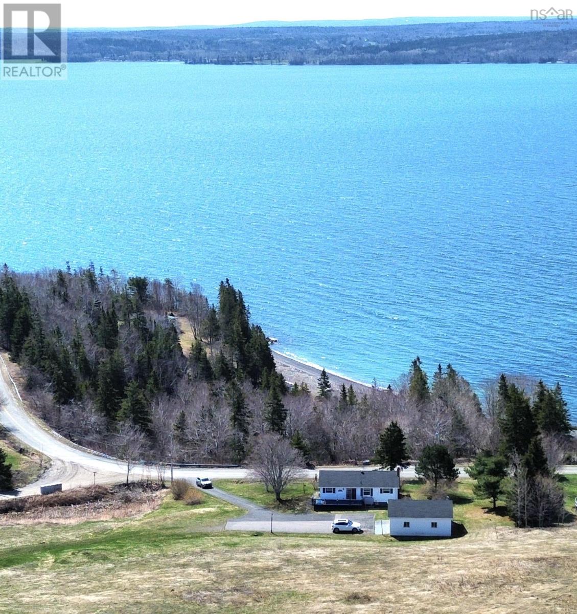 1584 Hillside Boularderie Road - 7