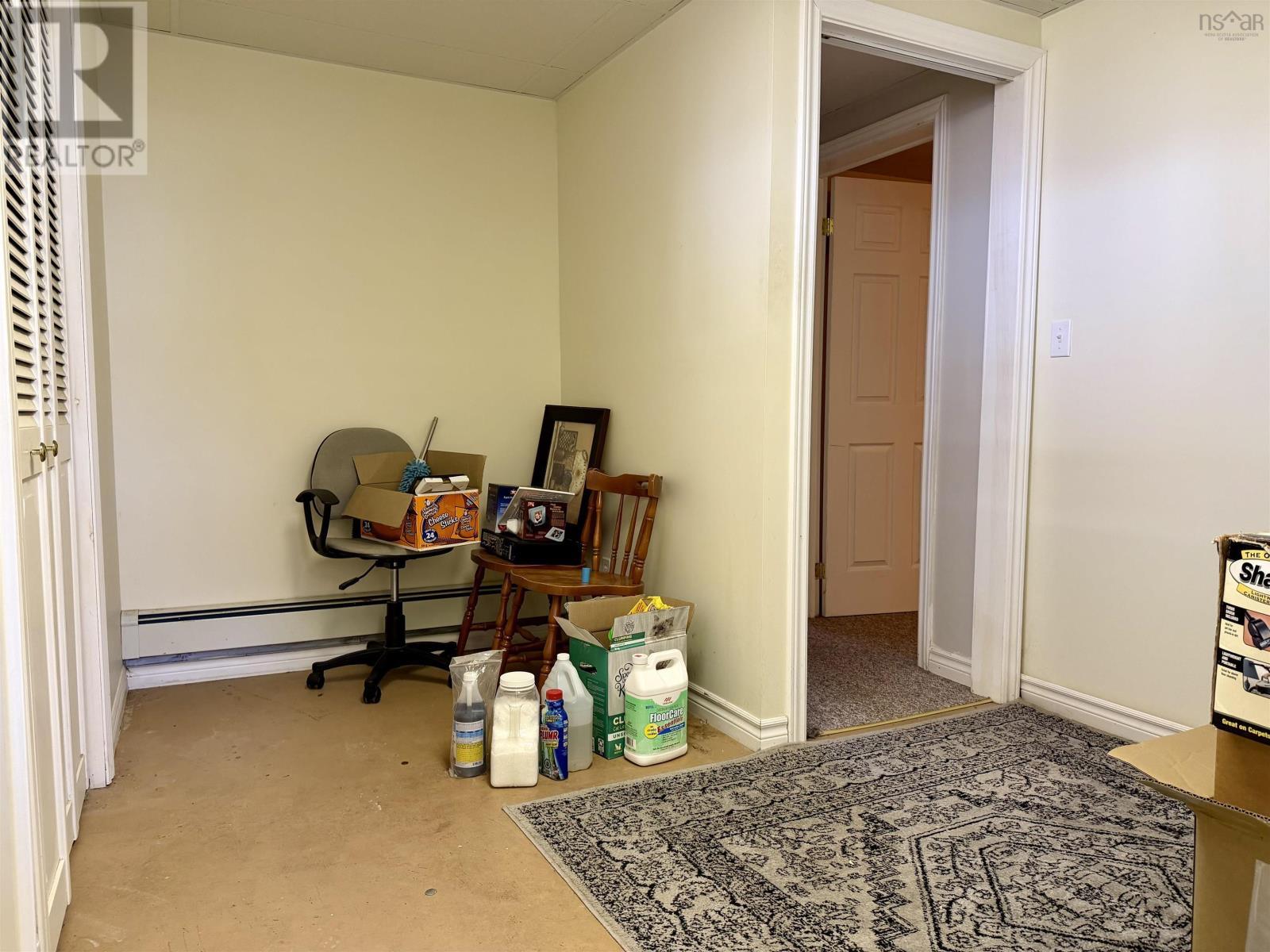 1584 Hillside Boularderie Road - 48