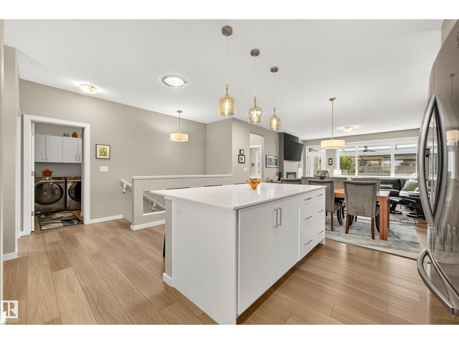 8120 222 ST NW - 9