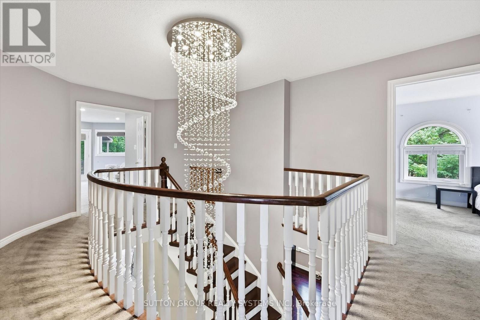 7 ARNHEM COURT - Image 19