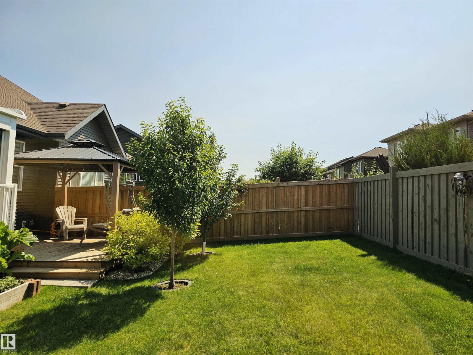 8120 222 ST NW - 3