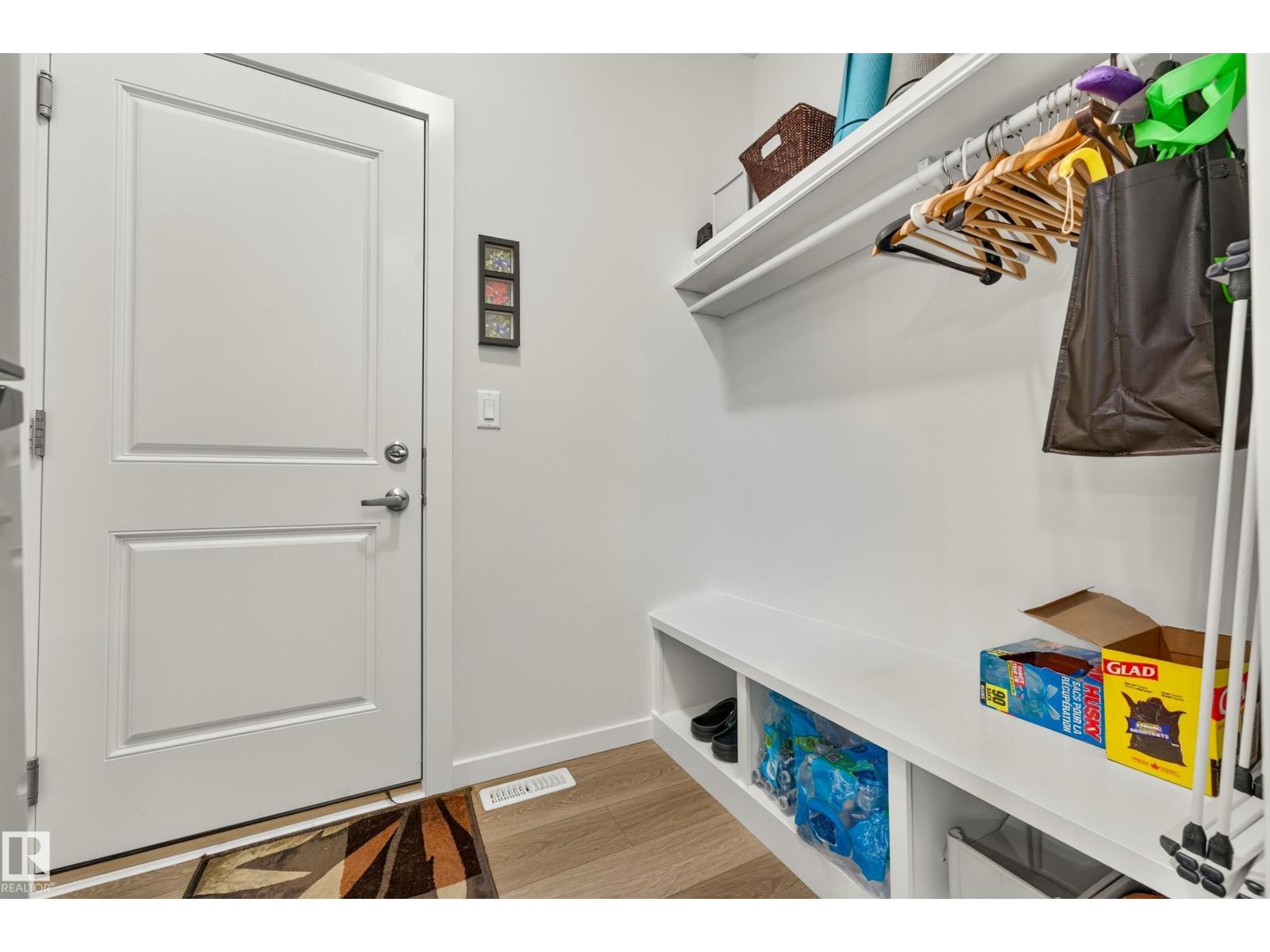 8120 222 ST NW - 49