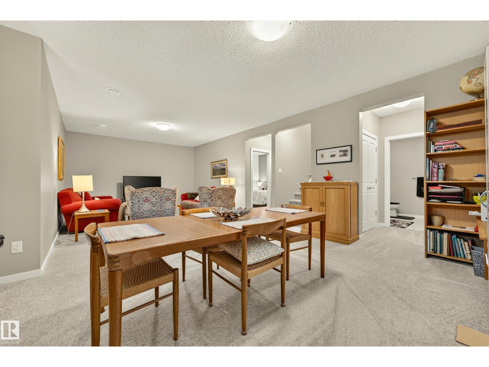 8120 222 ST NW - 39