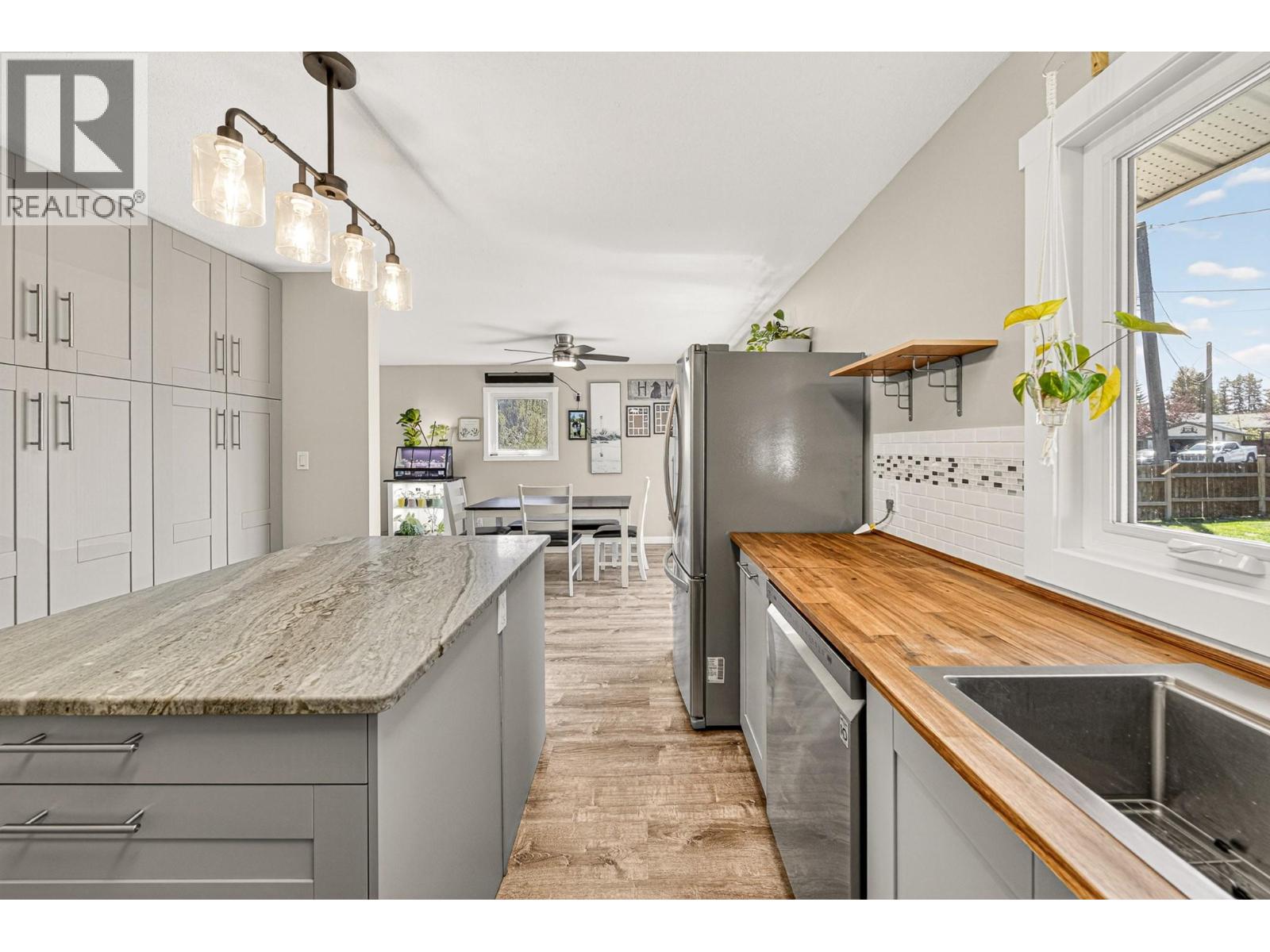 832 MICHEL Road - 8