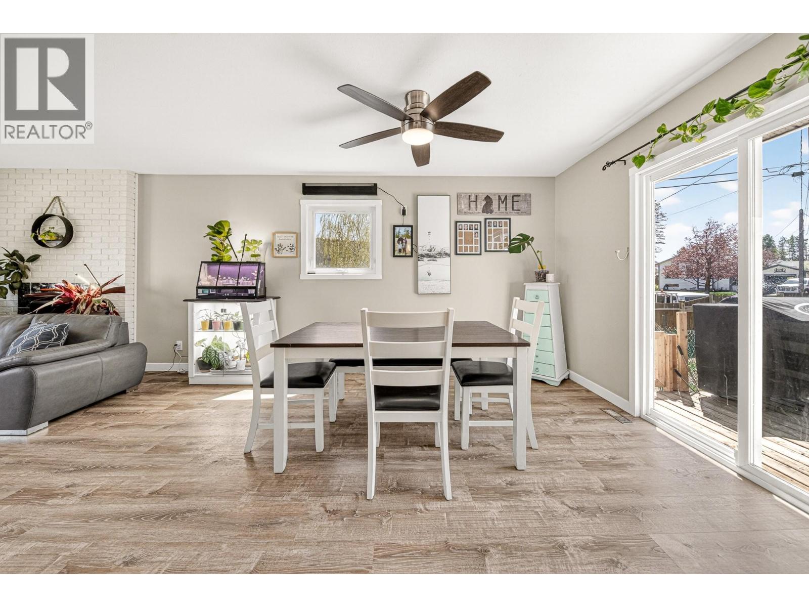 832 MICHEL Road - 15