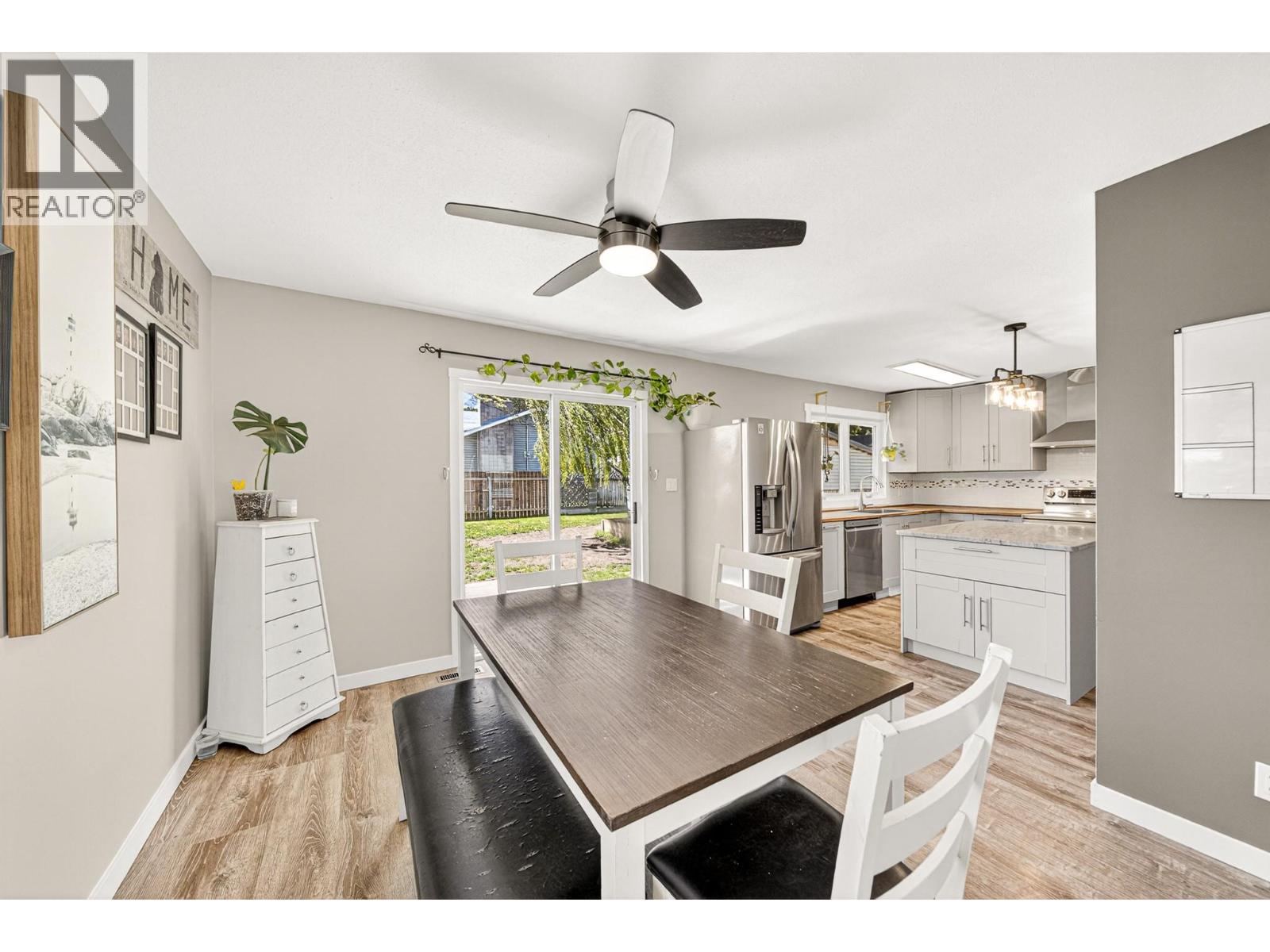 832 MICHEL Road - 17
